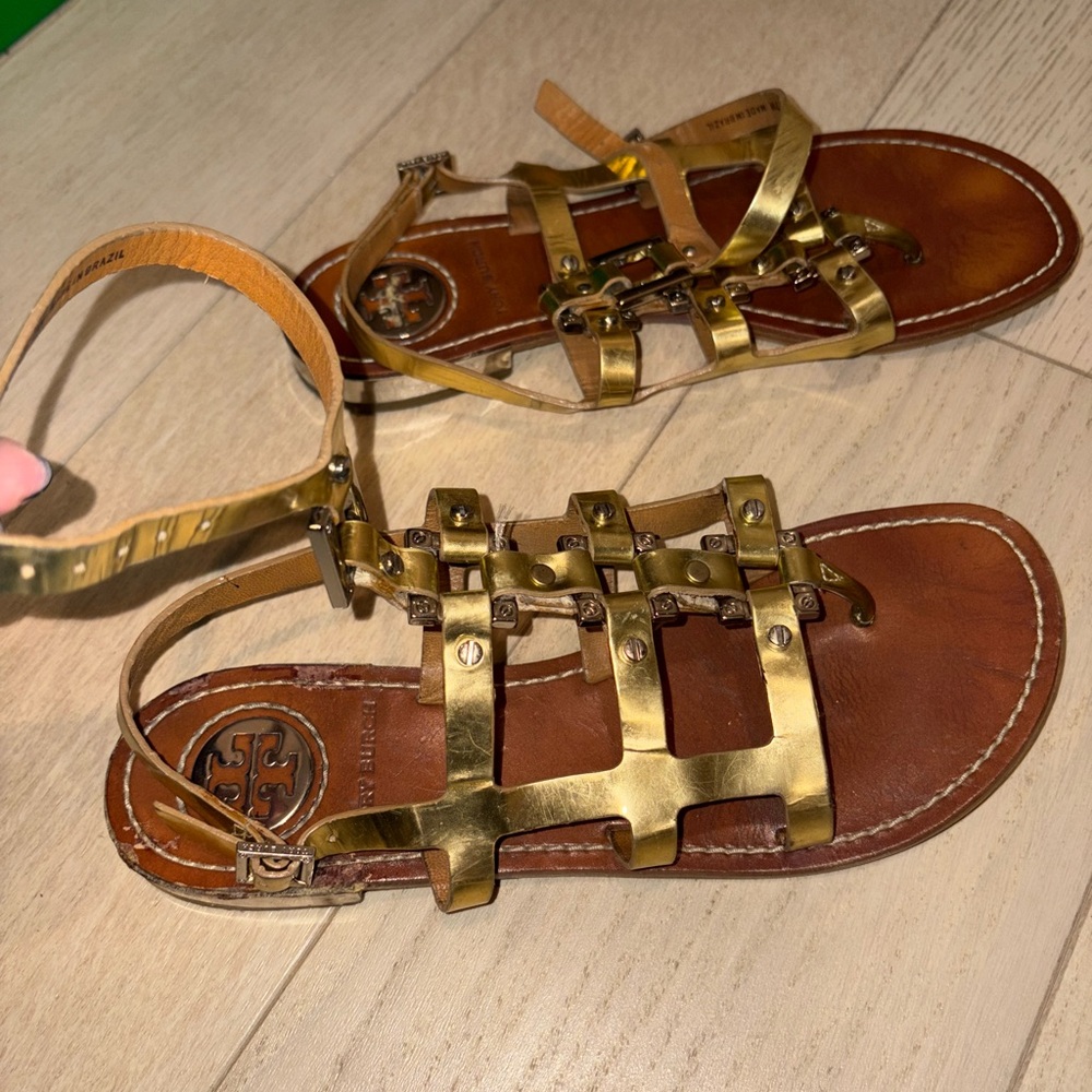 Tory Burch Vaughn Gladiator Sandals in Gold/Brown